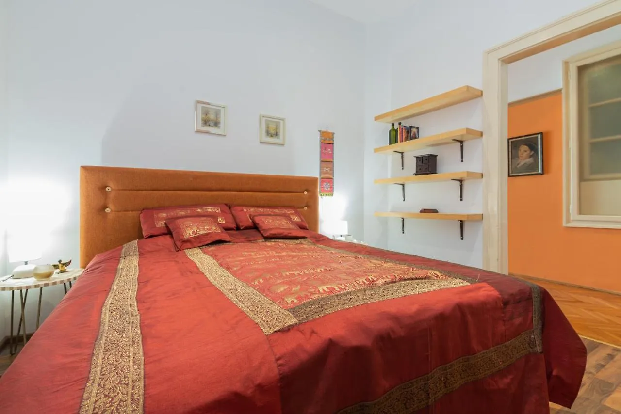 Diana'S Temple Suite Pula Apartment
