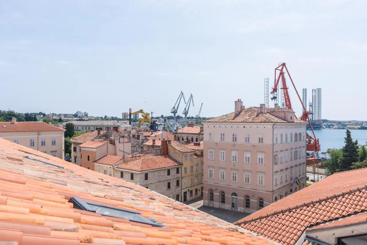Apartment Diana'S Temple Suite Pula